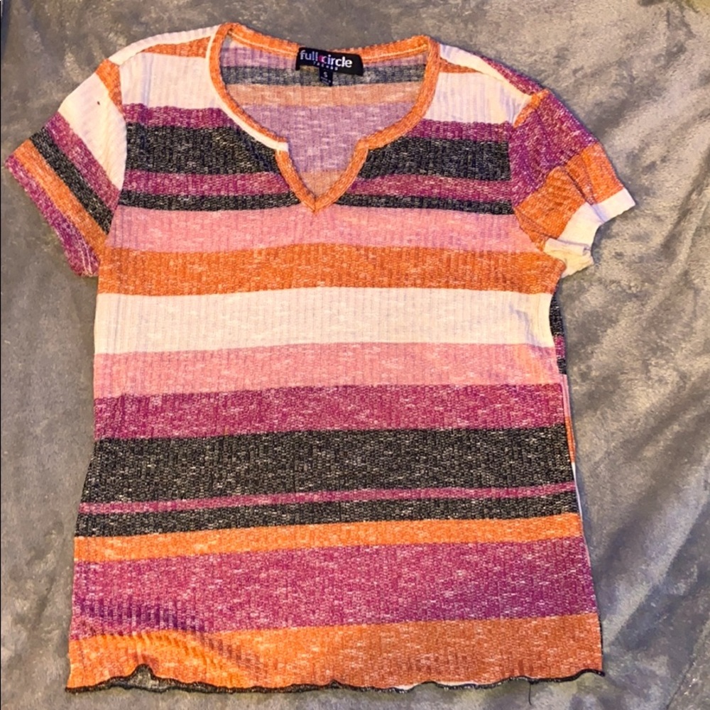 Form fitting t-shirt